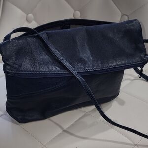 Vintage 1980's Toni Genuine Leather Navy Clutch Crossbody Bag EUC